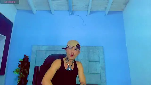 HannibalLester on StripChat 