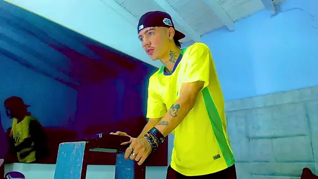 HannibalLester on StripChat 