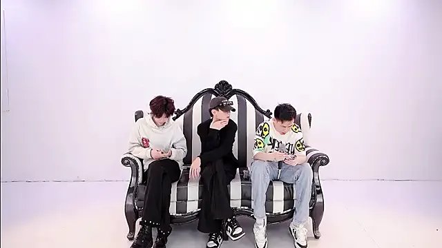 HD-stick998 — Freechat on StripChat