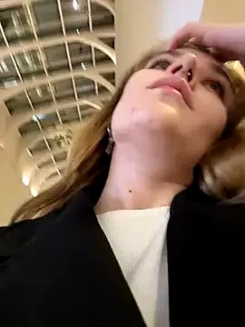 Freechat Holy_Tereza on StripChat