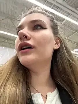 Freechat Holy_Tereza on StripChat