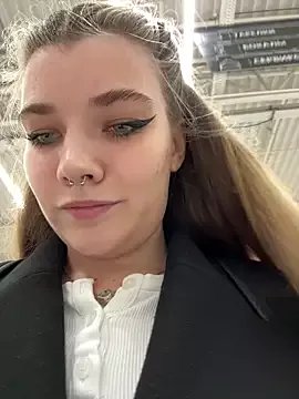 Freechat Holy_Tereza on StripChat