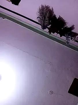 Horny_slut23 from StripChat