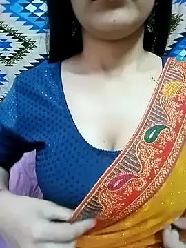 Hot_rashika_ on StripChat