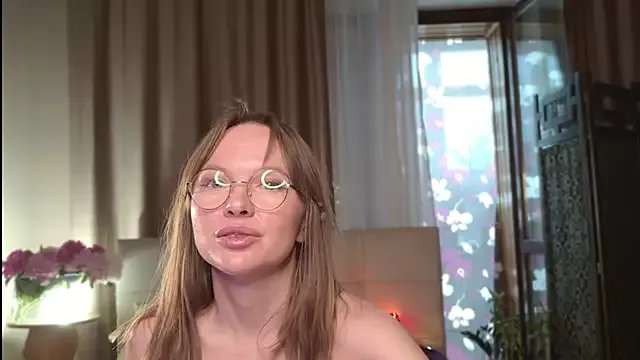 IconaDidi on StripChat