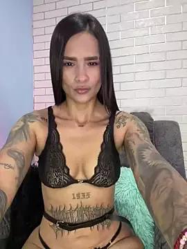 Im_Fernanda on StripChat 