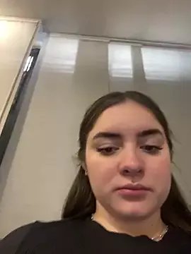 imlindapink on StripChat