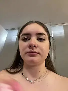 imlindapink on StripChat