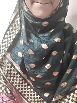 Indian-Aleena on StripChat 