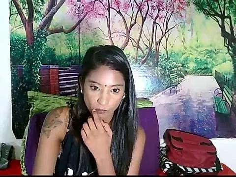 IndianPetite on StripChat 