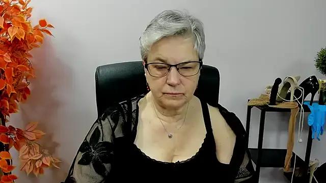 Sexy IrisDream from StripChat IrisDream from StripChat