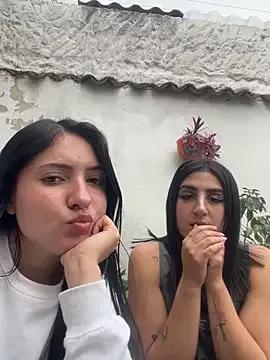 Isa_And_Natasha on StripChat 