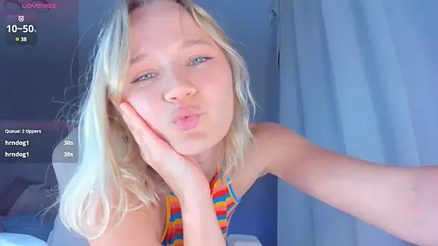 Freechat JennyWoody on StripChat