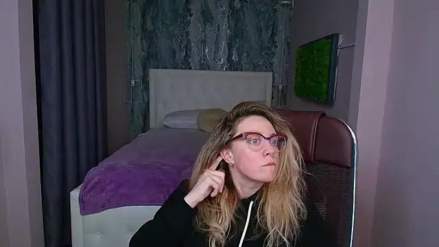 JessicaFoxie on StripChat 