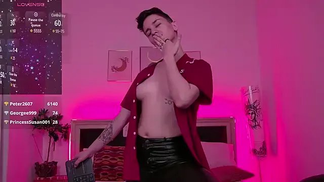 JessyAdore on StripChat 