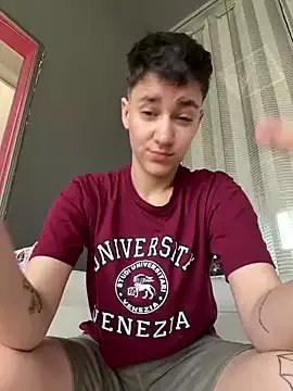 JessyAdore on StripChat 