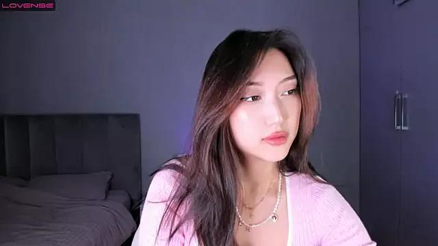 jin__ray on StripChat