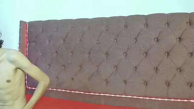 Freechat jony_honey on StripChat