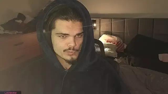 JordanShow on StripChat 