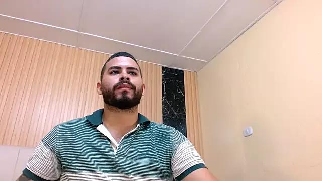 Juliana_And_Dave on StripChat 