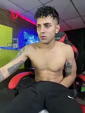 JustynAle2025 — show cum EXPLOSIVE