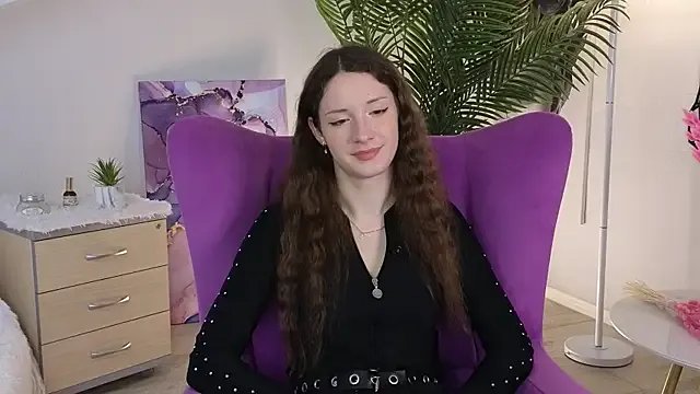 KarmenRasey on StripChat