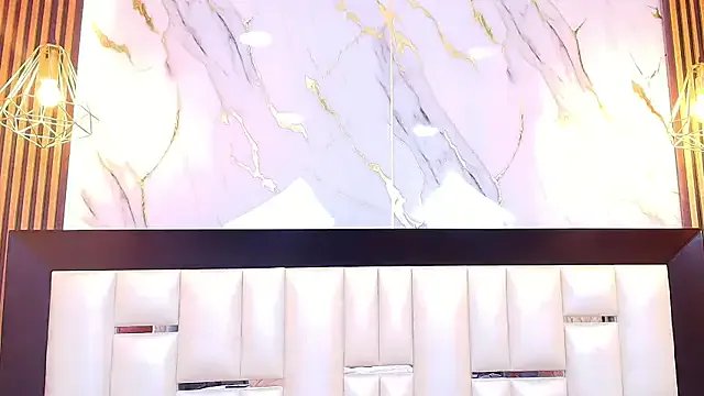 Kelly_Swift — slap pussy  