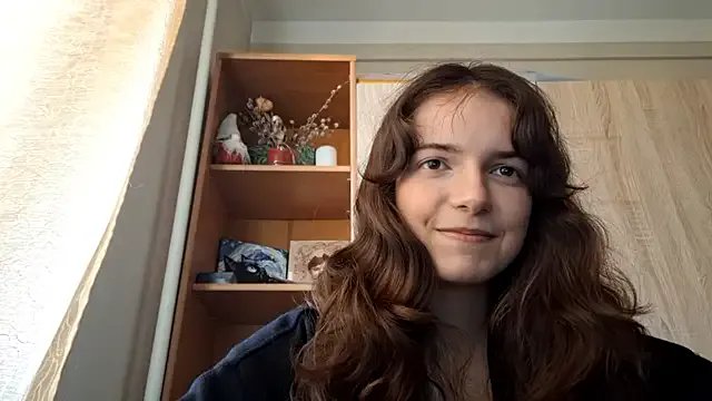 StripChat KellyKelik is Freechat KellyKelik β make a heart