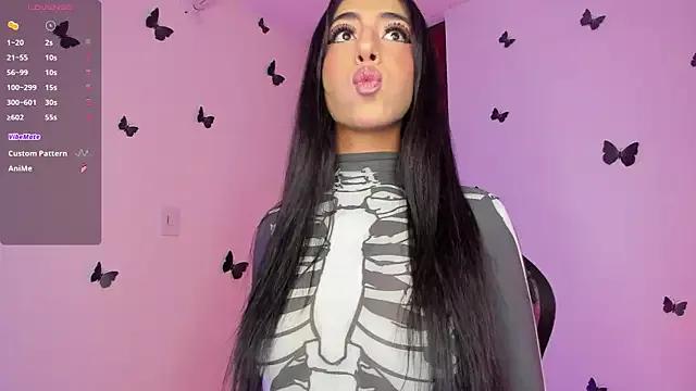 Freechat Kendramillerr_1 on StripChat