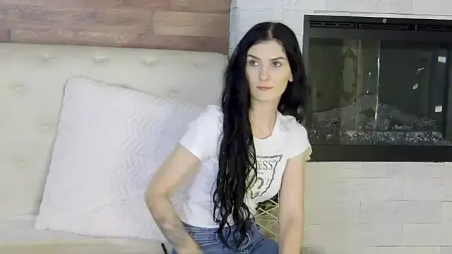 KendraNoir from StripChat