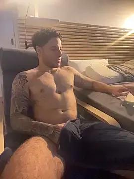 KevinWolf777 from StripChat