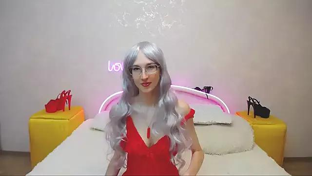KlaryBrait on StripChat 
