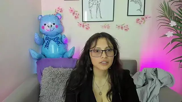 Freechat Kyomi_chang on StripChat