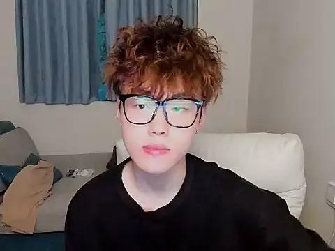 Naked L1kuto from StripChat L1kuto from StripChat