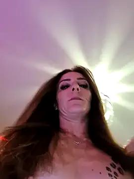 Try Ladykimberly_XOXO, she wants to masturbate for you Ladykimberly_XOXO from StripChat