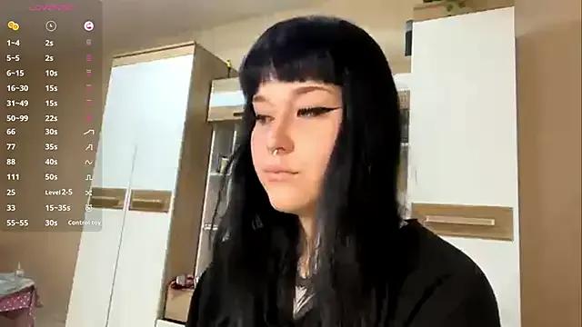 LaurenOveson from StripChat