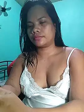 lexilicious_69 on StripChat