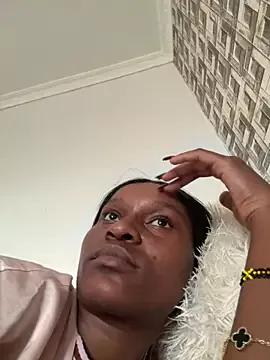 Lil-shawrie on StripChat