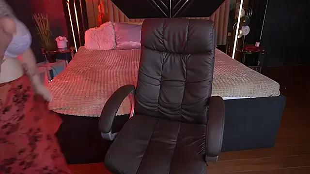 LiliyaMoon on StripChat 