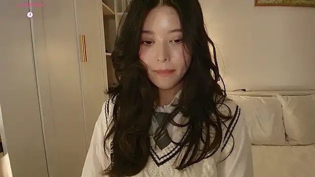 linbaelin — Off my dress, lingerie on