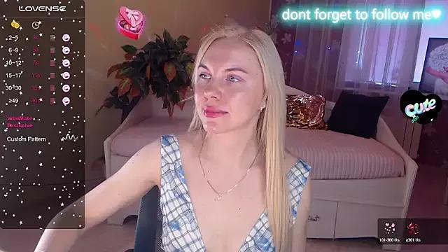 LiSinDoll on StripChat