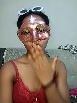 Little_anngel on StripChat 