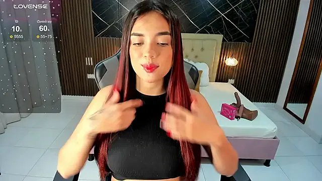 Lolly_18 from StripChat