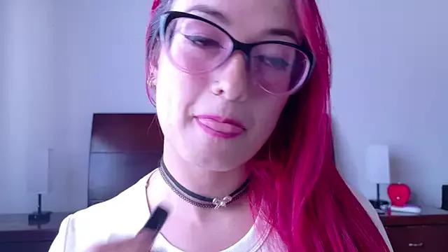 luccycollins_ on StripChat 