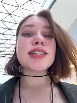 Freechat lucy-joy on StripChat