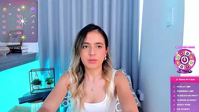 Lucyortiz_ on StripChat 