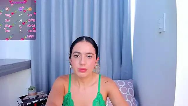 Lucyortiz_ on StripChat 