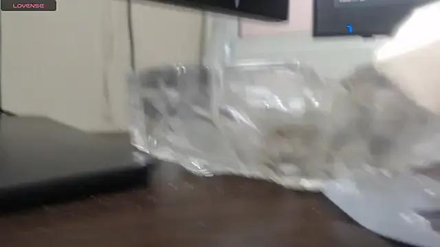 Watch 23 years old lunadread from StripChat lunadread from StripChat