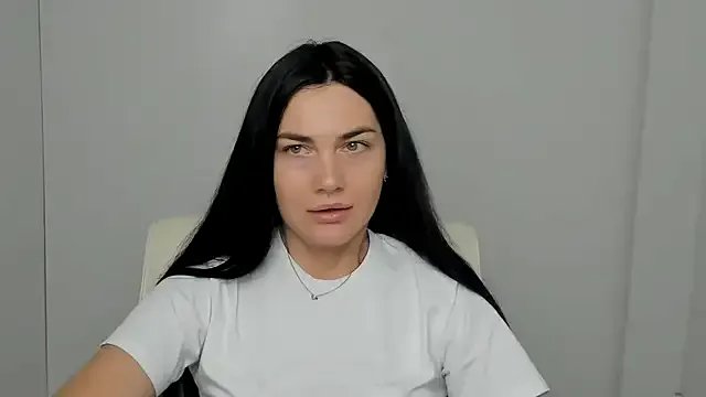 Lune_Moon on StripChat