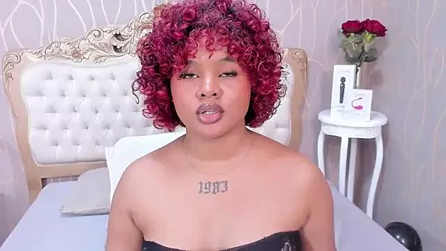 Maaracooper on StripChat 